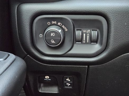 New 2026 RAM 1500 Lone Star AWD/4WD image 25