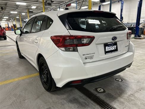 Used 2020 Subaru Impreza 2.0i image 6