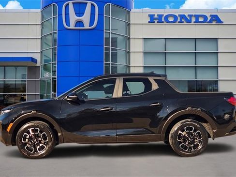 Used 2024 Hyundai Santa Cruz SEL w/ Activity Package image 3