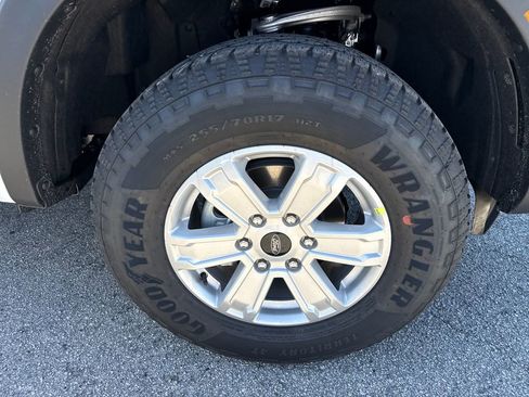 New 2025 Ford Ranger XL image 10