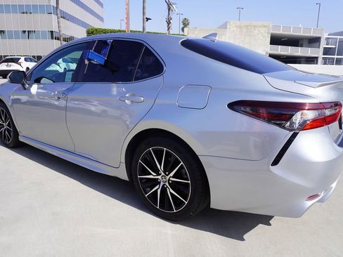 Certified 2023 Toyota Camry SE w/ Convenience Package image 5