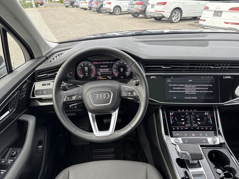 Certified 2025 Audi Q7 3.0T Premium Plus w/ Premium Plus Package image 8