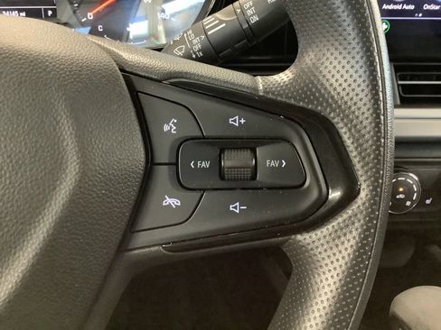 Used 2024 Chevrolet Trax LS w/ LS Convenience Package FWD image 21