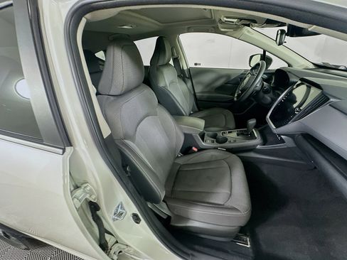 Used 2024 Subaru Crosstrek 2.0i Premium image 29