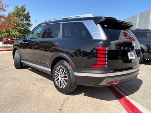 Used 2026 Hyundai Palisade SEL FWD image 8