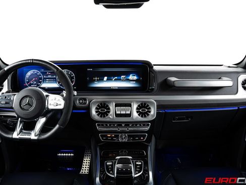Used 2022 Mercedes-Benz G 63 AMG 4MATIC w/ G Manufaktur Interior Package image 25