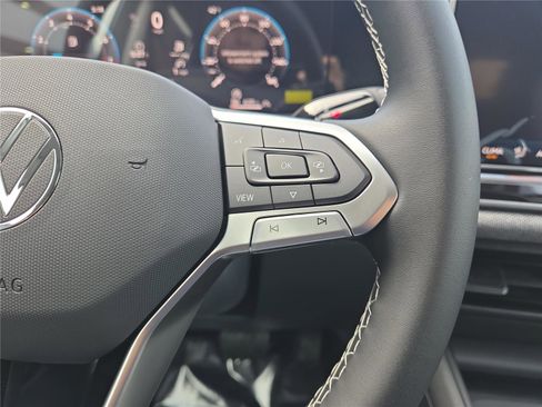 New 2026 Volkswagen Tiguan S image 17