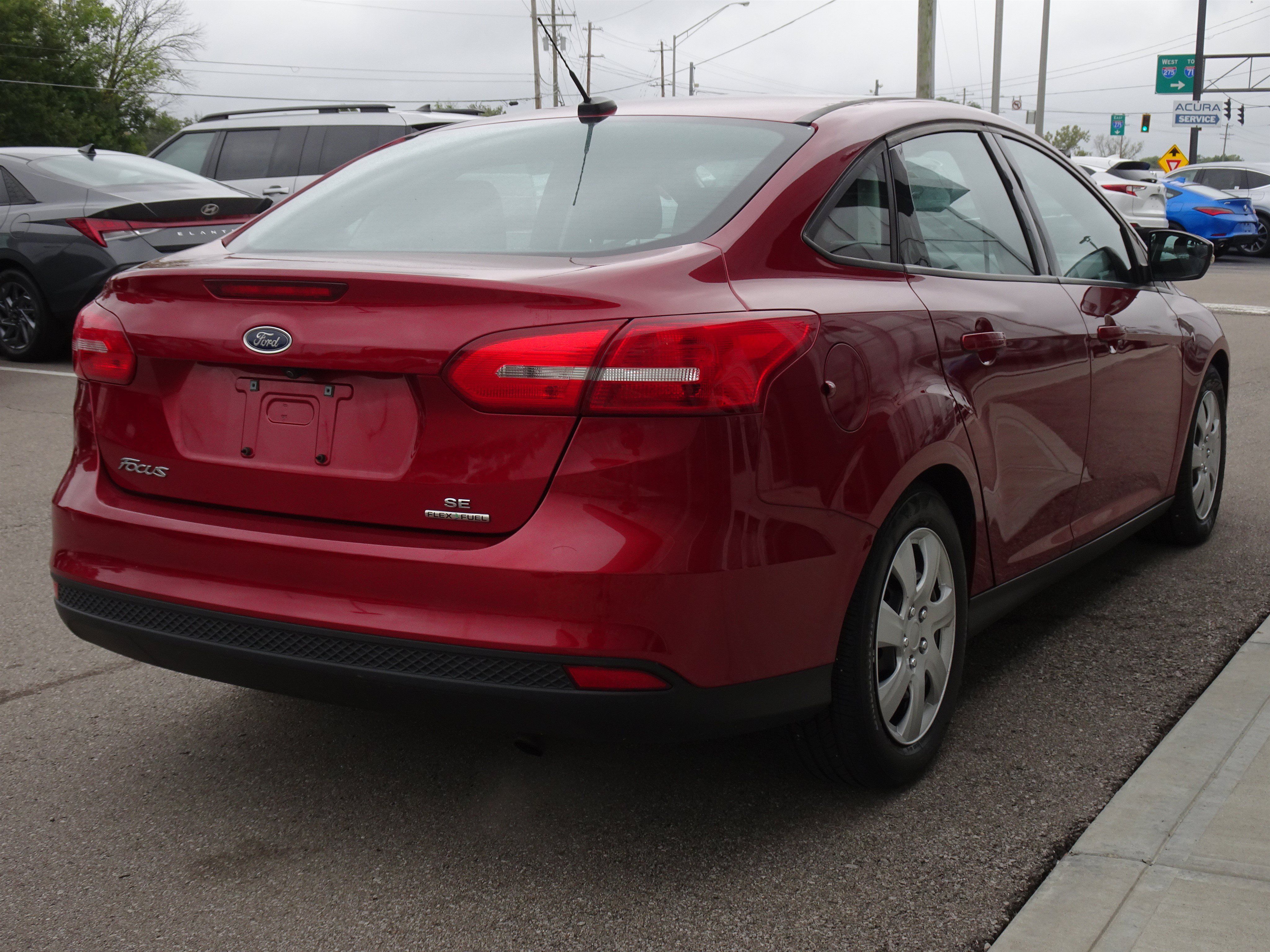 Used 2016 Ford Focus SE FWD image 5
