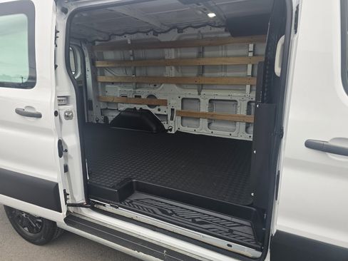 Used 2024 Ford Transit 250 Low Roof w/ Exterior Upgrade Package image 16