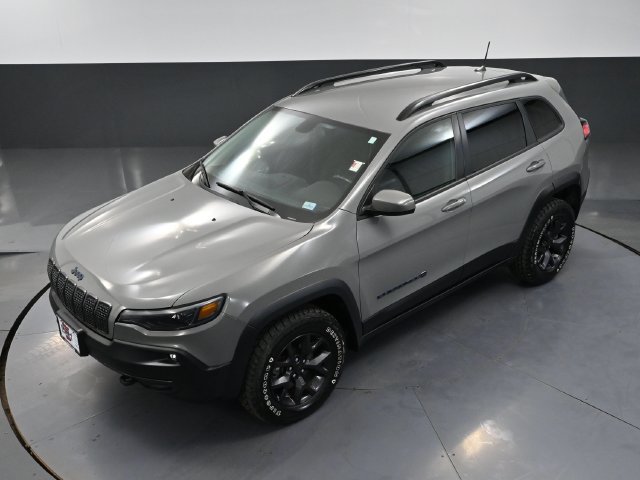 Used 2019 Jeep Cherokee Latitude AWD/4WD image 48