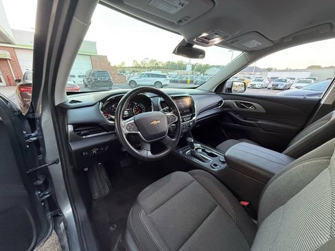 Used 2020 Chevrolet Traverse LT AWD/4WD image 18