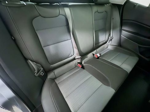 New 2026 Chevrolet Trax LT w/ LT Convenience Package image 25