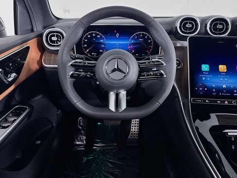 New 2026 Mercedes-Benz GLC 300 image 4