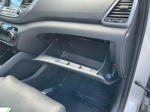 Used 2017 Hyundai Tucson SE Plus image 21