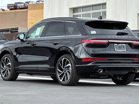 New 2025 Lincoln Corsair Grand Touring w/ Equipment Group 302A image 5