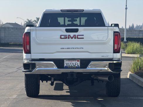 Used 2023 GMC Sierra 3500 SLT w/ SLT Preferred Package image 6
