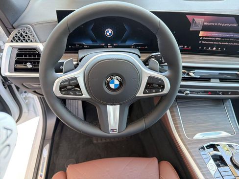 New 2026 BMW X5 xDrive40i w/ M Sport Package AWD/4WD image 16