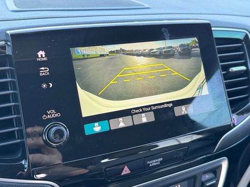 Used 2022 Honda Pilot Touring image 22