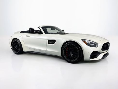 Used 2018 Mercedes-Benz AMG GT C image 3