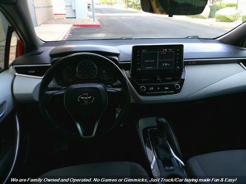 Used 2021 Toyota Corolla SE w/ Carpet Mat Package (TMS) image 31