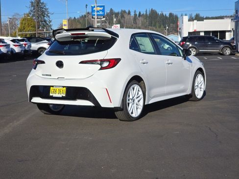New 2026 Toyota Corolla SE image 5