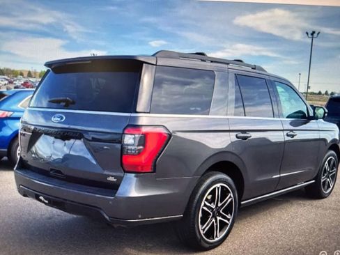 Used 2020 Ford Expedition Limited w/ Equipment Group 303A image 3