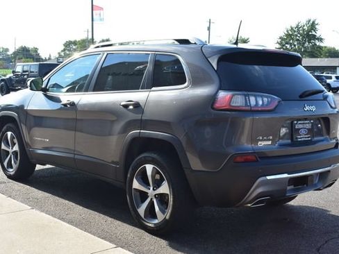 Used 2021 Jeep Cherokee Limited w/ Sun & Sound Group AWD/4WD image 15