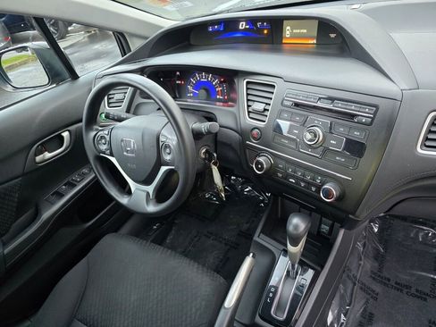 Used 2015 Honda Civic LX image 9