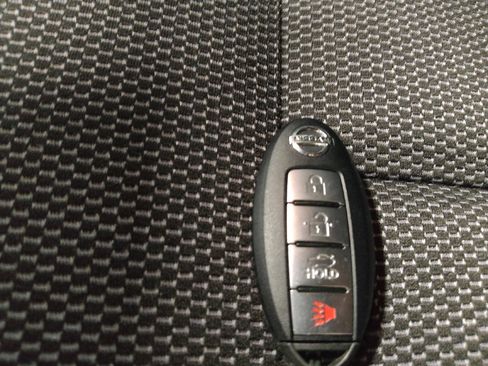 Used 2019 Nissan Versa SV w/ SV Special Edition Package FWD image 32