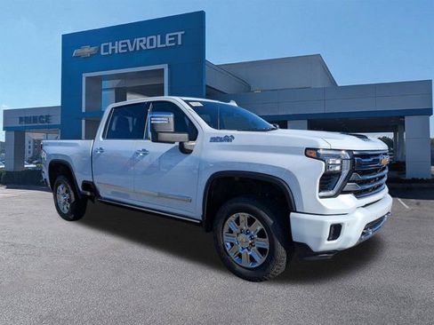 New 2026 Chevrolet Silverado 3500 High Country w/ High Country Premium Package AWD/4WD image 2