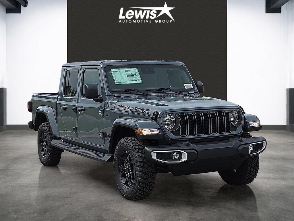 Used 2025 Jeep Gladiator Sport AWD/4WD image 1