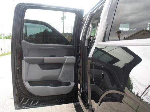 Used 2022 Ford F150 XLT w/ Equipment Group 302A High AWD/4WD image 16