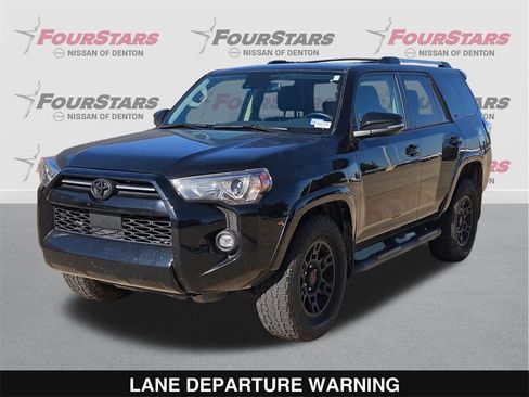 Used 2024 Toyota 4Runner SR5 Premium image 9