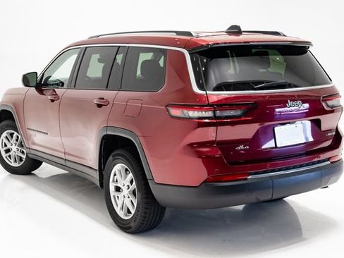 Used 2023 Jeep Grand Cherokee L Laredo AWD/4WD image 33