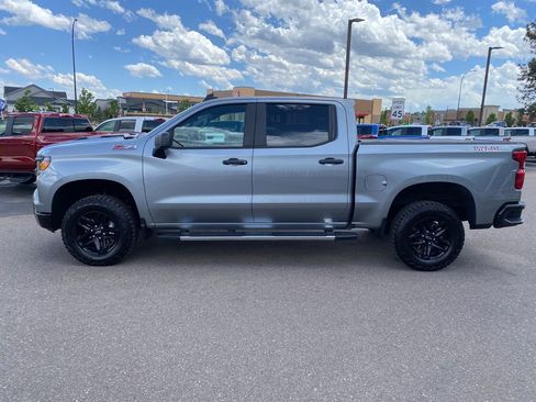 Used 2025 Chevrolet Silverado 1500 Custom Trail Boss AWD/4WD image 2