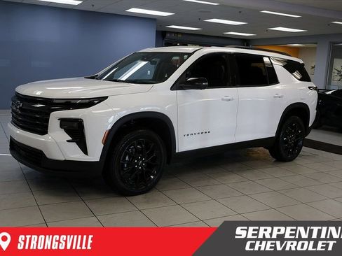 New 2026 Chevrolet Traverse LT w/ Midnight/Sport Edition image 1