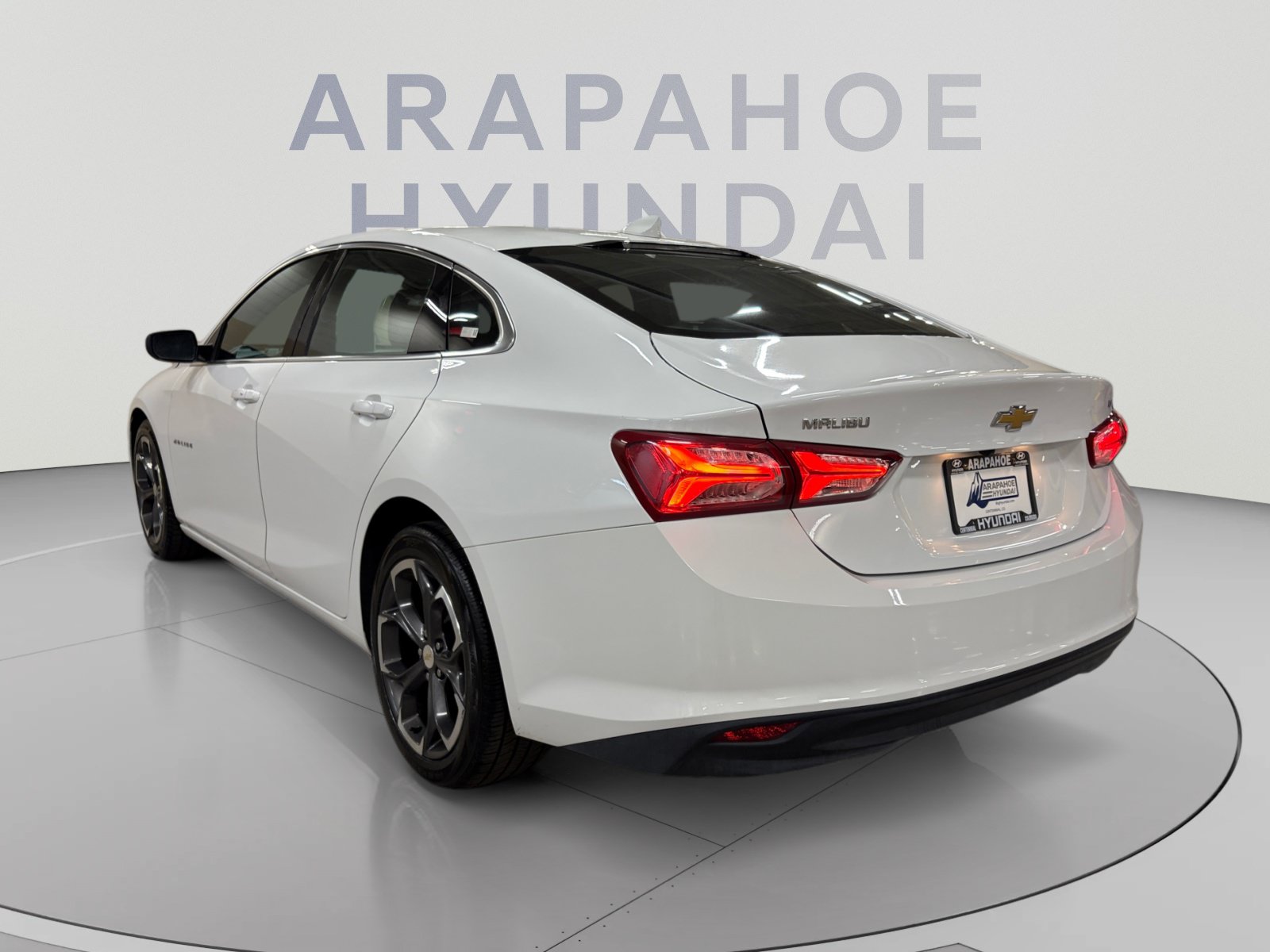 Used 2022 Chevrolet Malibu LT FWD image 3