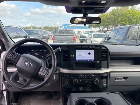 Used 2023 Ford F250 XL w/ STX Appearance Package image 11