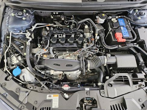 Used 2024 Honda Accord EX image 7