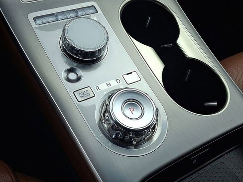 New 2026 Genesis GV70 2.5T Advanced image 15