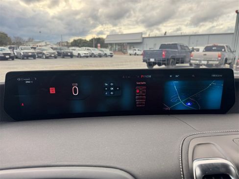 Certified 2025 Ford Expedition Max Platinum image 25