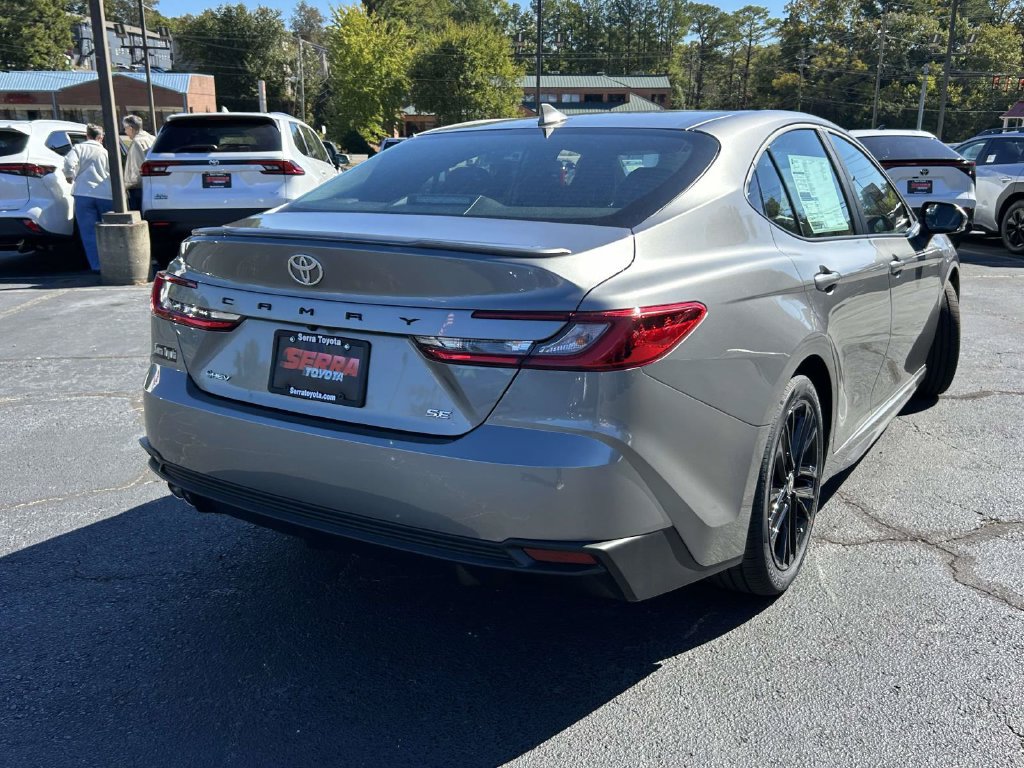 New 2027 Toyota Camry SE FWD image 3