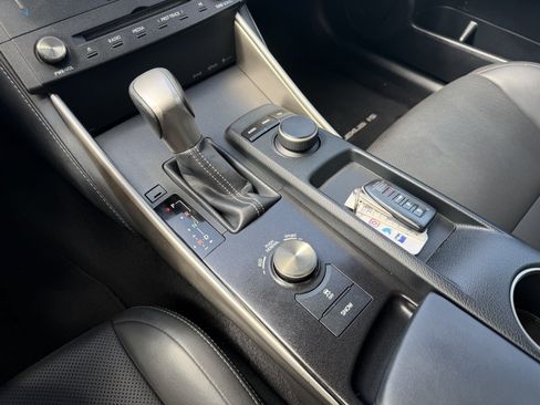 Used 2016 Lexus IS 200t RWD image 28