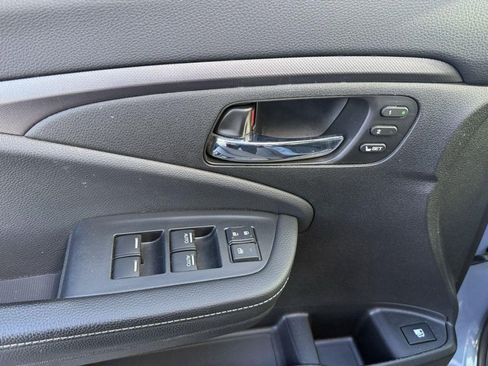 Used 2022 Honda Ridgeline RTL-E image 16