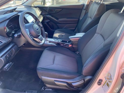 Used 2022 Subaru Crosstrek 2.0i image 9