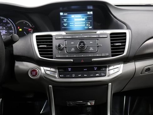 Used 2015 Honda Accord EX image 20