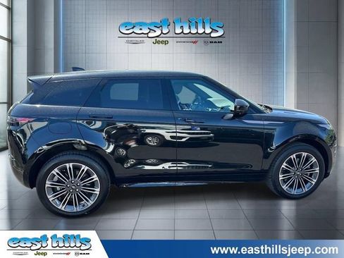 Used 2024 Land Rover Range Rover Evoque Dynamic SE AWD/4WD image 2