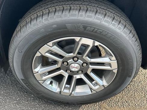 New 2026 GMC Terrain Elevation image 16