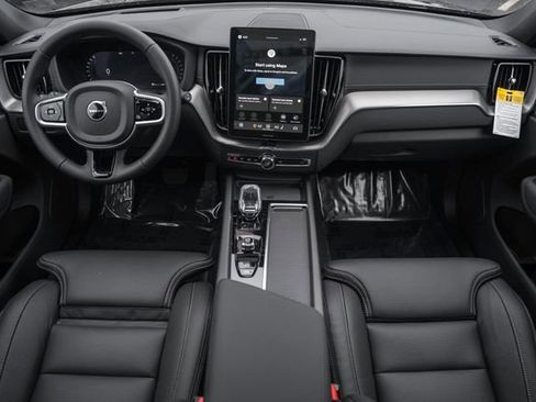 New 2026 Volvo XC60 B5 Ultra w/ Protection Package Premier image 21