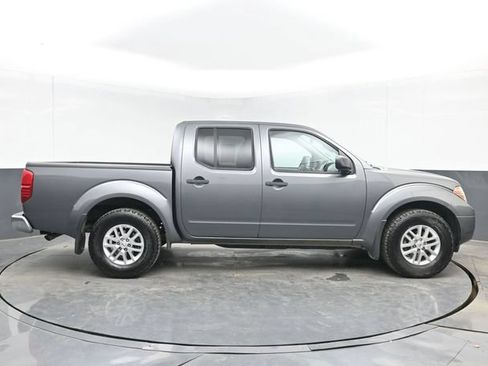 Used 2019 Nissan Frontier SV RWD image 15